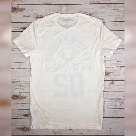TRUE RELIGION White Logo Graphic T-Shirt NO OFFERS - Picture 5 of 5